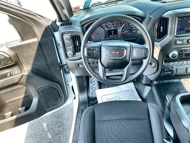 2024 GMC Sierra 3500 HD Vehicle Photo in WILLIAMSVILLE, NY 14221-2883