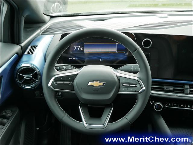 2024 Chevrolet Equinox EV Vehicle Photo in MAPLEWOOD, MN 55119-4794