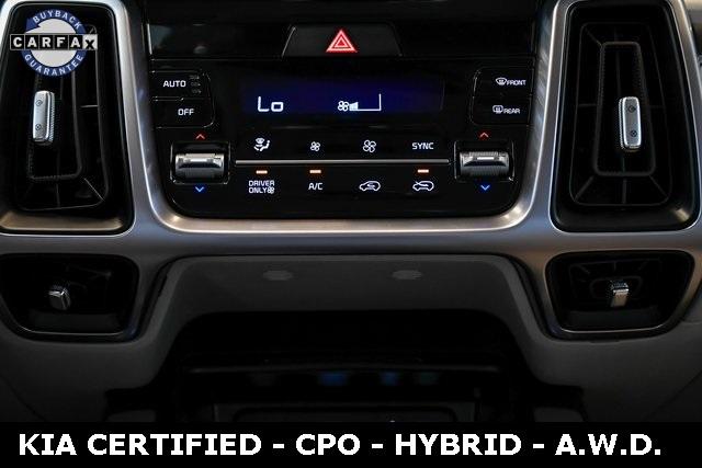 2023 Kia Sorento Hybrid Vehicle Photo in Everett, WA 98204