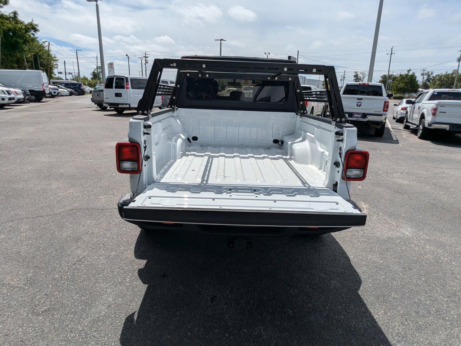 2022 Jeep Gladiator Vehicle Photo in Jacksonville, FL 32256