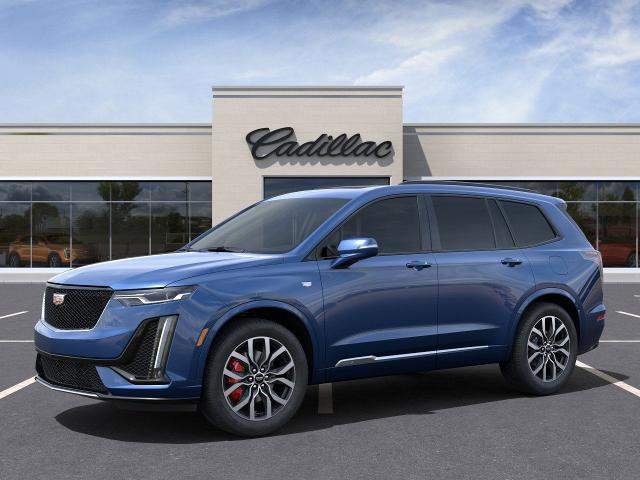 2025 Cadillac XT6 Vehicle Photo in MEDINA, OH 44256-9631