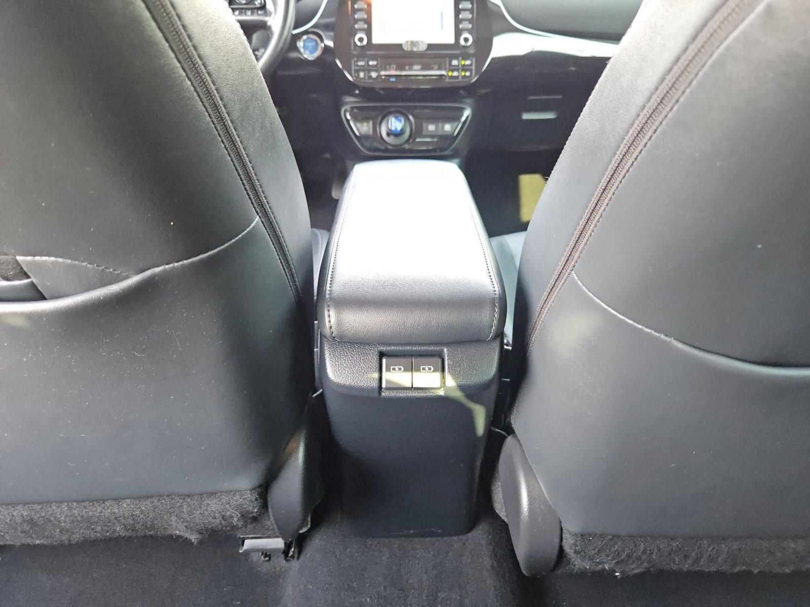 2020 Toyota Prius Vehicle Photo in MESA, AZ 85206-4395