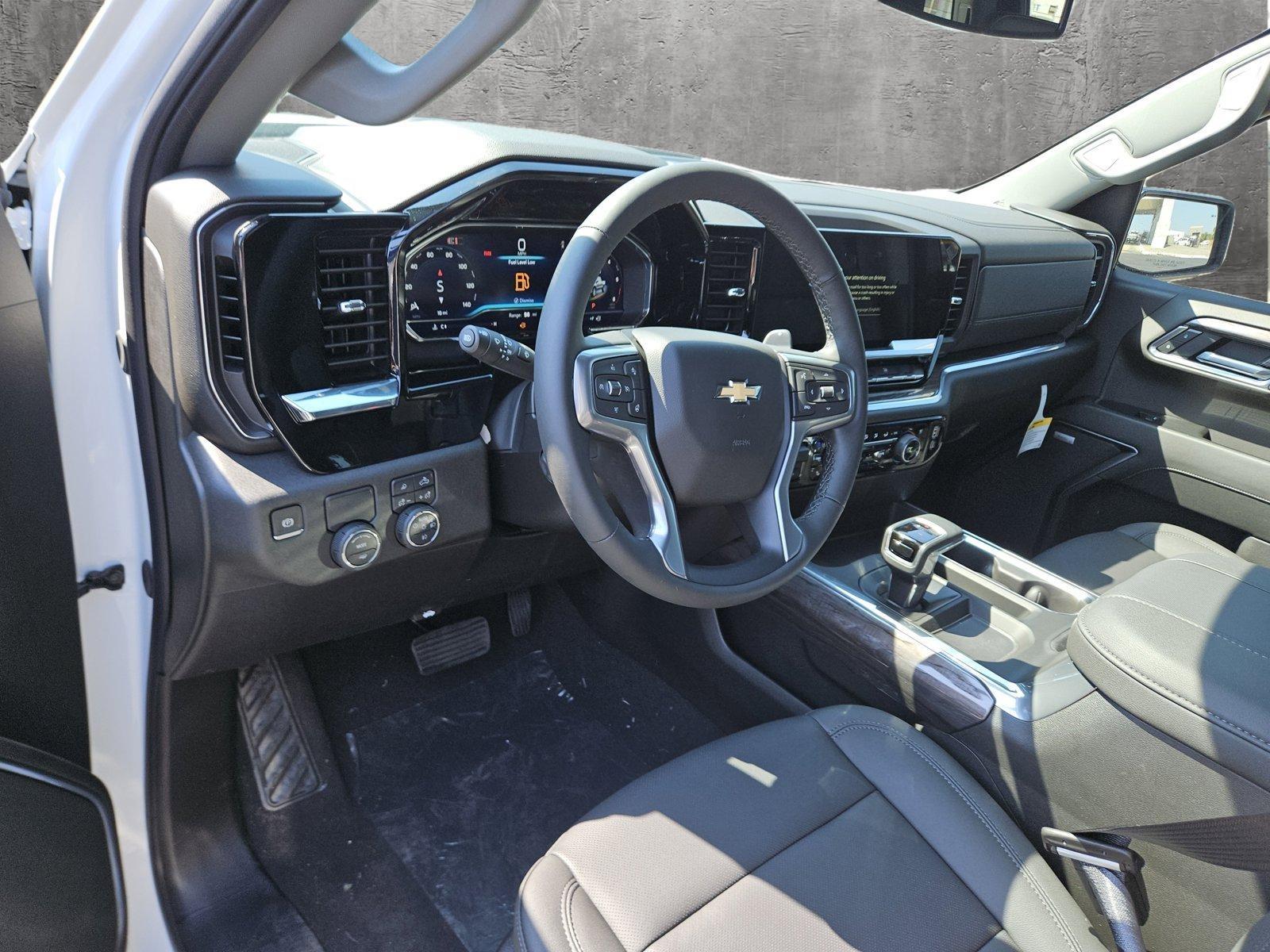 2025 Chevrolet Silverado 1500 Vehicle Photo in NORTH RICHLAND HILLS, TX 76180-7199