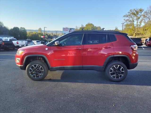 Used 2019 Jeep Compass Trailhawk with VIN 3C4NJDDB7KT671564 for sale in Castlewood, VA