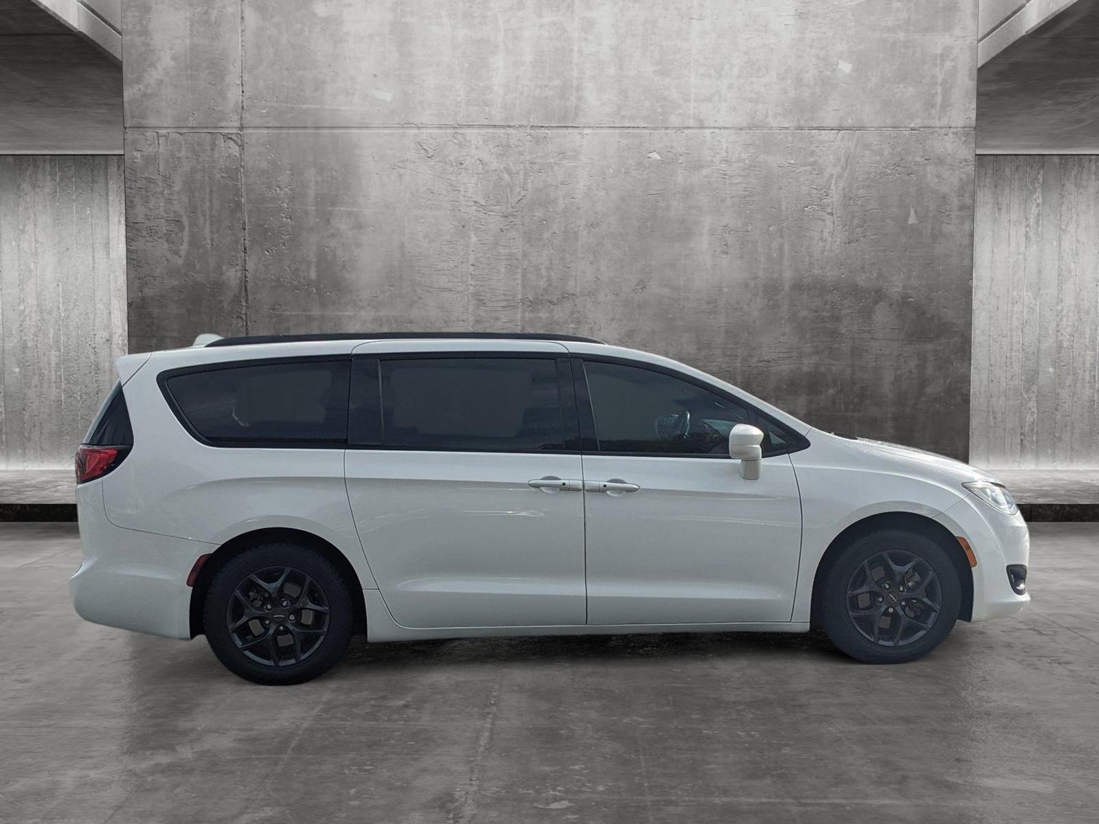 2019 Chrysler Pacifica Vehicle Photo in WEST PALM BEACH, FL 33407-3296