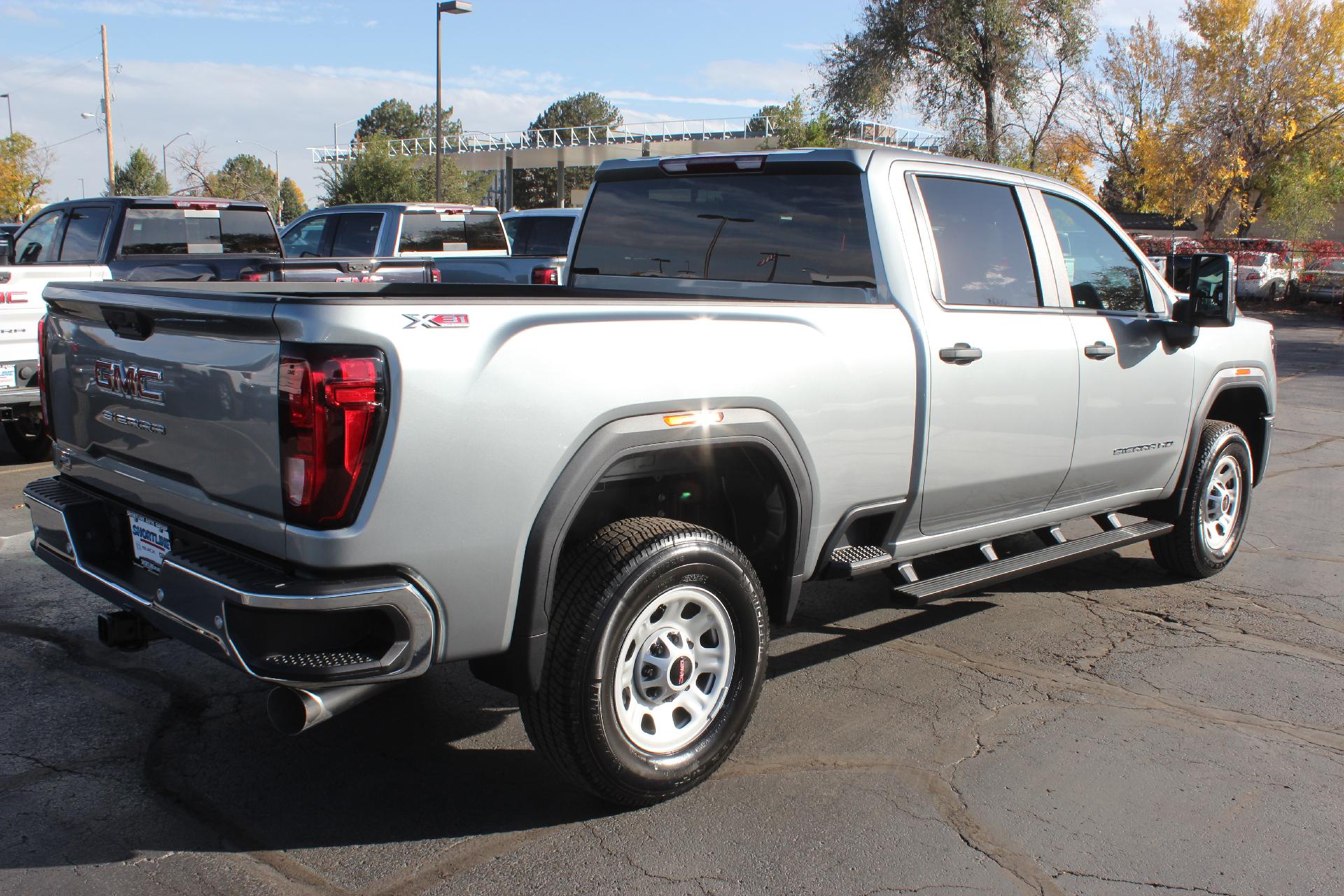 2025 GMC Sierra 3500 HD Vehicle Photo in AURORA, CO 80012-4011