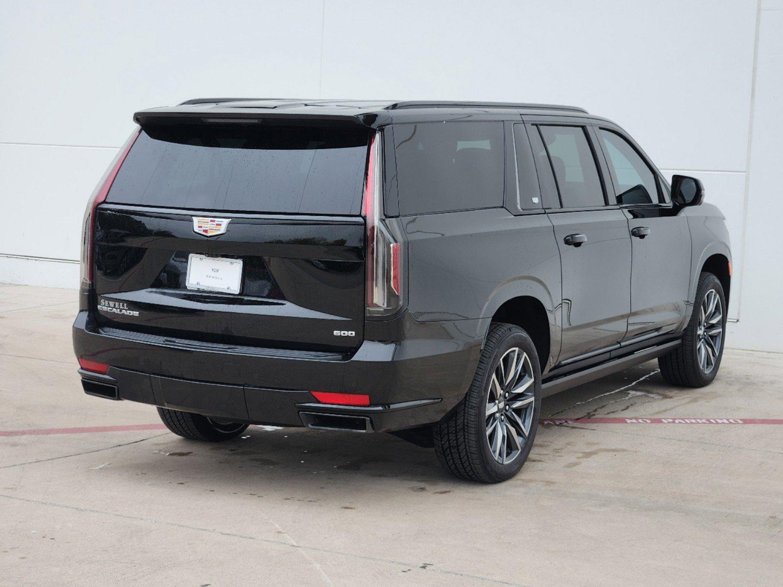 2024 Cadillac Escalade ESV Vehicle Photo in GRAPEVINE, TX 76051-8302