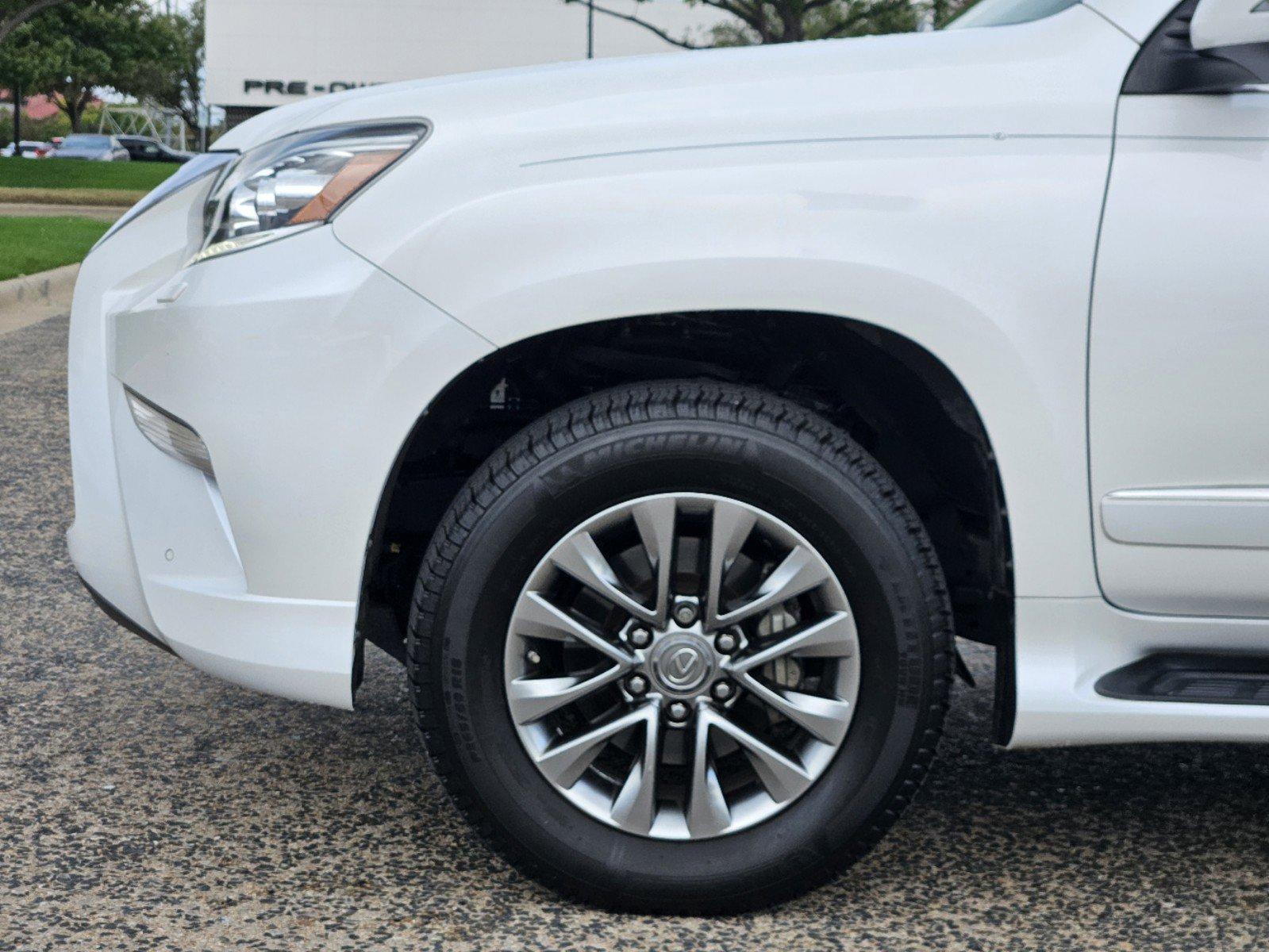 2019 Lexus GX 460 Vehicle Photo in FORT WORTH, TX 76132