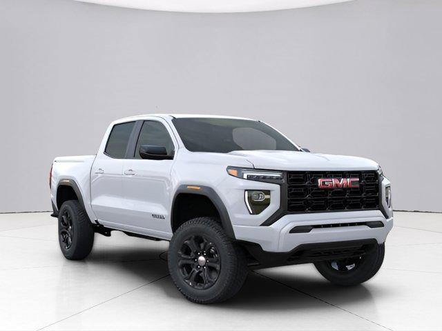 2024 GMC Canyon Vehicle Photo in LEOMINSTER, MA 01453-2952