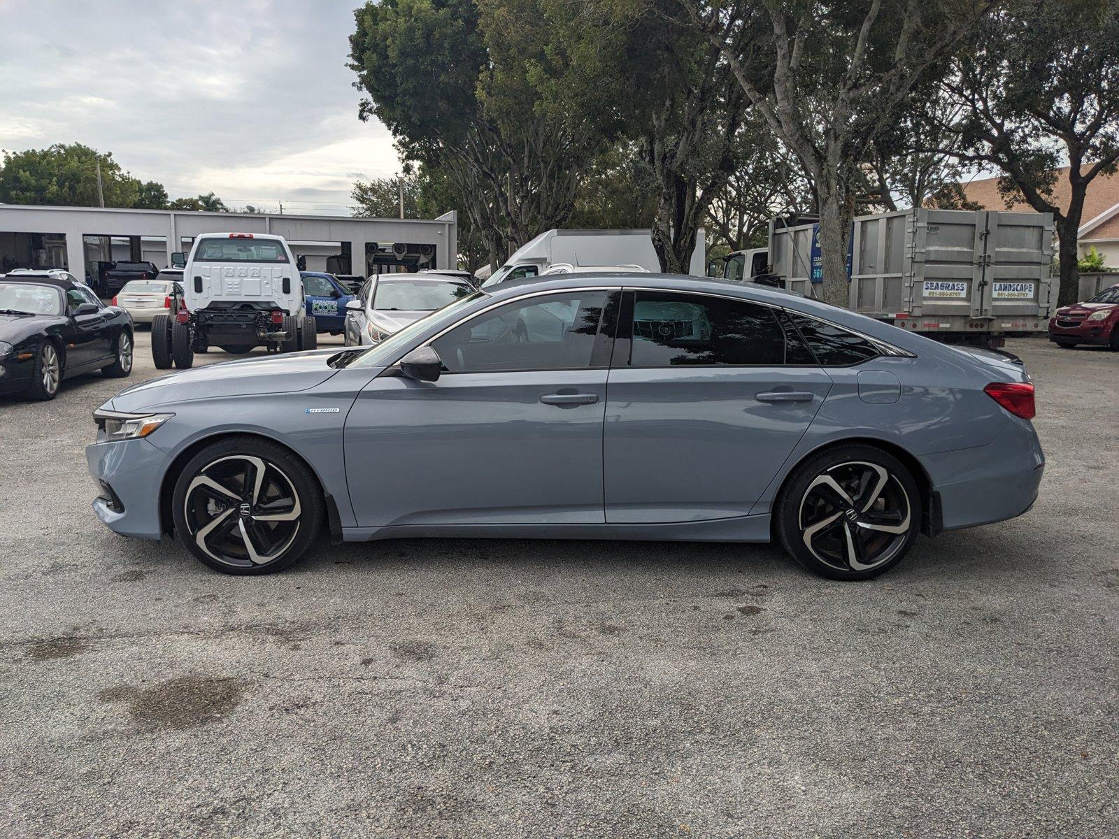 2022 Honda Accord Hybrid Vehicle Photo in GREENACRES, FL 33463-3207