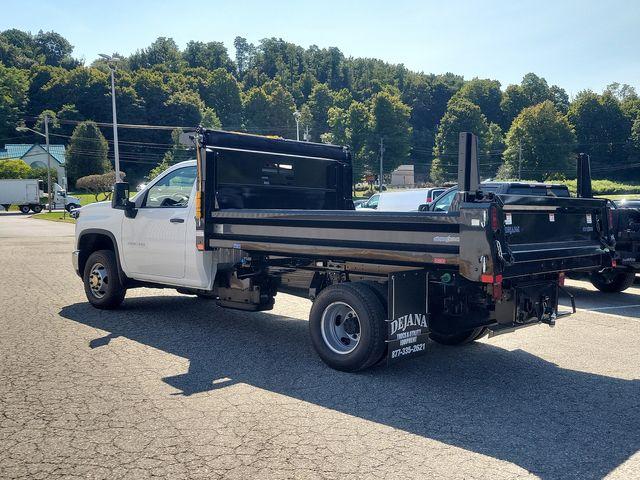 2024 Chevrolet Silverado 3500 HD Chassis Cab Vehicle Photo in PAWLING, NY 12564-3219