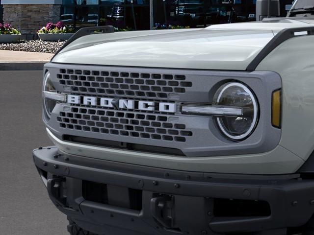 2024 Ford Bronco Vehicle Photo in Weatherford, TX 76087-8771