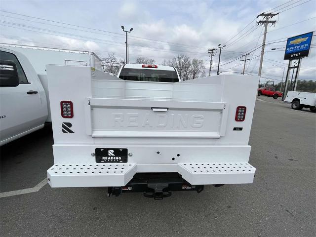 2024 Chevrolet Silverado 3500 HD Vehicle Photo in ALCOA, TN 37701-3235