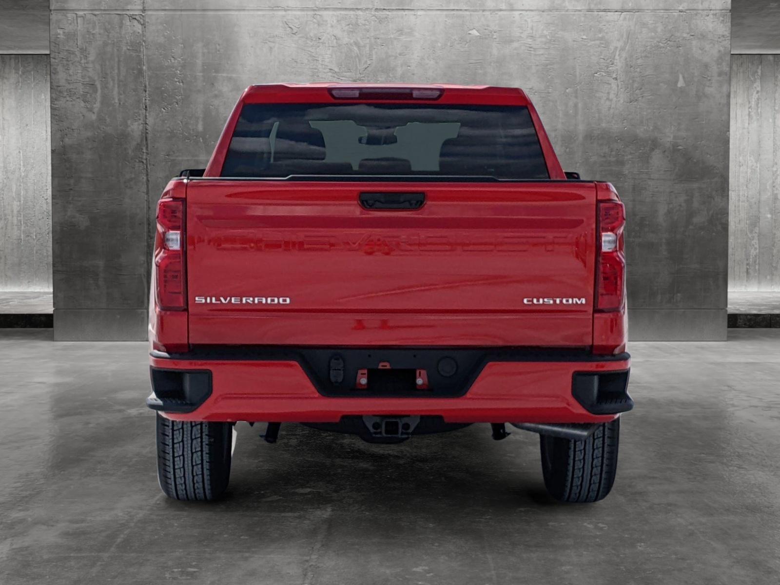 2024 Chevrolet Silverado 1500 Vehicle Photo in PEMBROKE PINES, FL 33024-6534