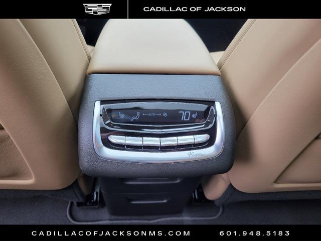 2025 Cadillac XT6 Vehicle Photo in RIDGELAND, MS 39157-4406