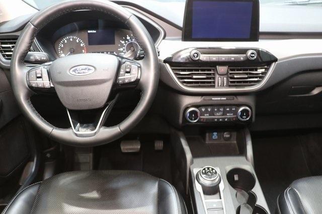 2022 Ford Escape Vehicle Photo in Salem, OR 97301