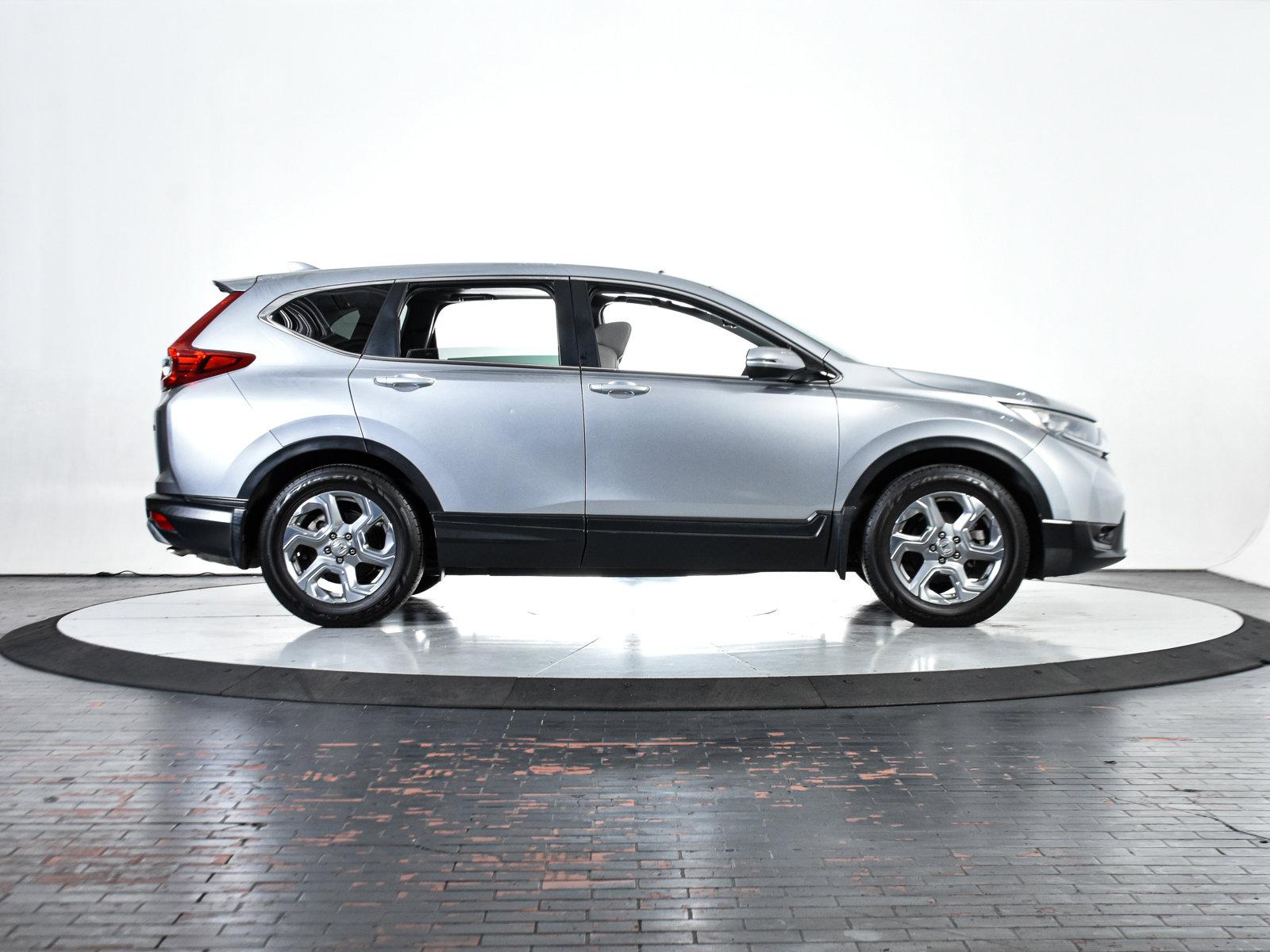 2017 Honda CR-V Vehicle Photo in DALLAS, TX 75235