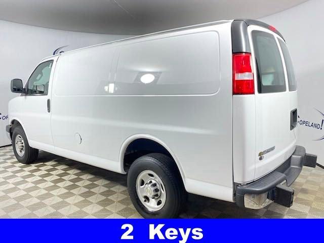 2022 Chevrolet Express Cargo 2500 Vehicle Photo in BROCKTON, MA 02301-7113