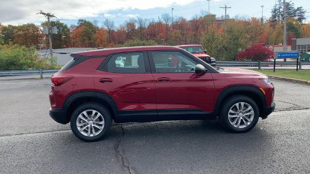 2021 Chevrolet Trailblazer Vehicle Photo in MOON TOWNSHIP, PA 15108-2571