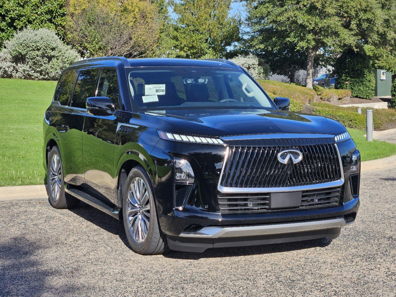 2025 INFINITI QX80 Vehicle Photo in Fort Worth, TX 76132