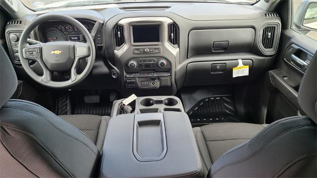 2025 Chevrolet Silverado 1500 Vehicle Photo in FLAGSTAFF, AZ 86001-6214