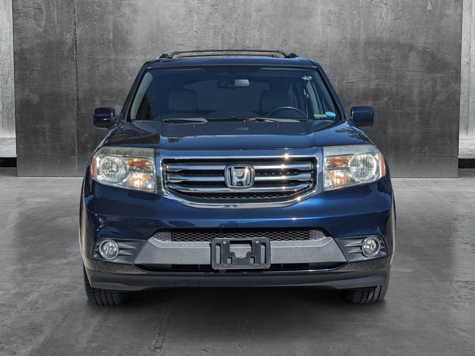 2015 Honda Pilot Vehicle Photo in GREENACRES, FL 33463-3207