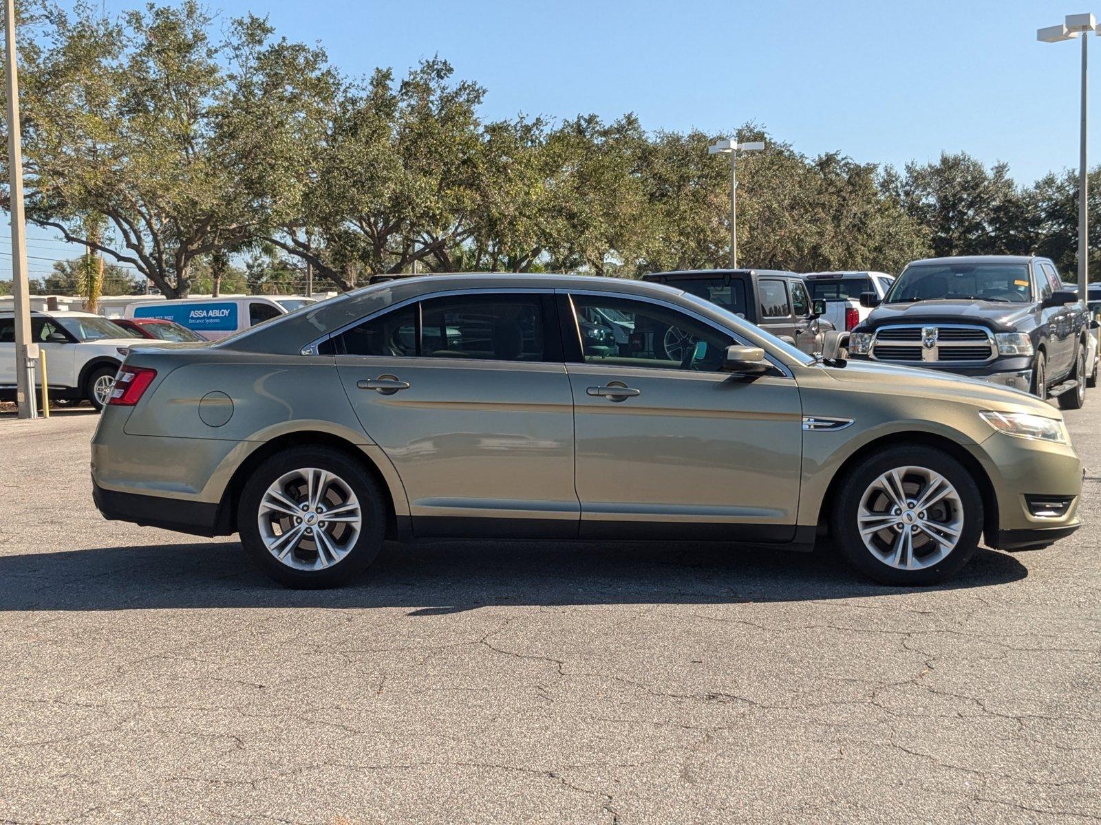 2013 Ford Taurus Vehicle Photo in St. Petersburg, FL 33713