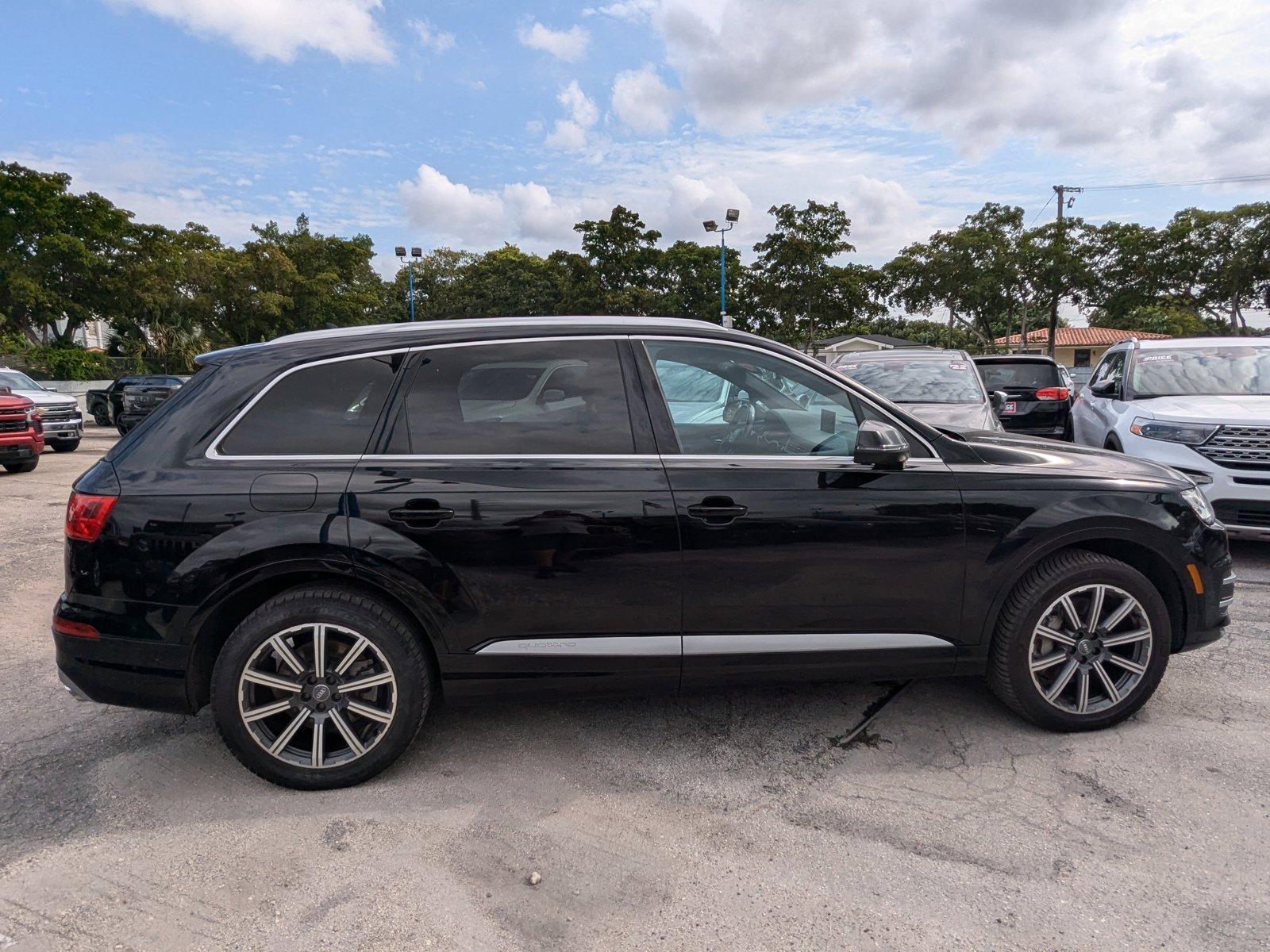 2017 Audi Q7 Vehicle Photo in MIAMI, FL 33172-3015