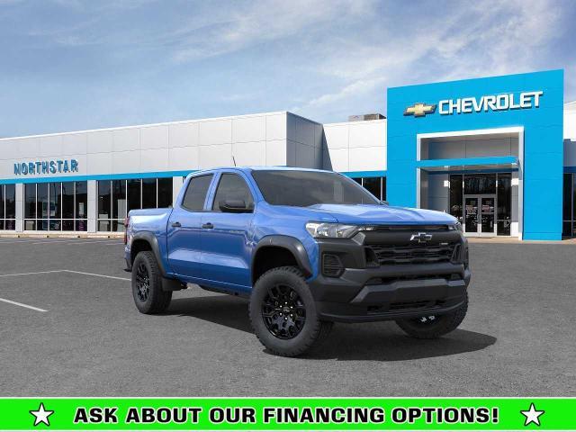 2024 Chevrolet Colorado Vehicle Photo in MOON TOWNSHIP, PA 15108-2571