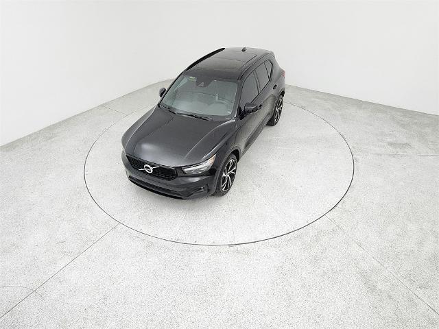 2022 Volvo XC40 Vehicle Photo in Grapevine, TX 76051