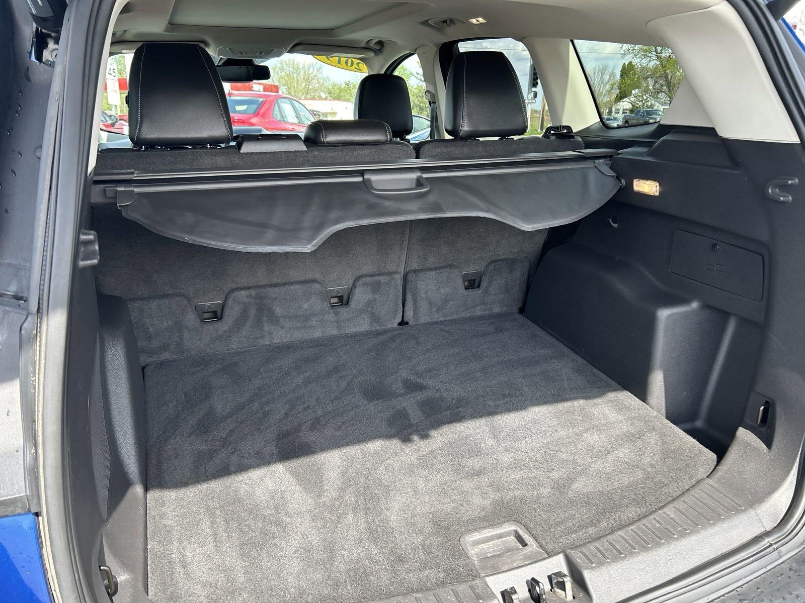 2019 Ford Escape Vehicle Photo in Cedar Rapids, IA 52402