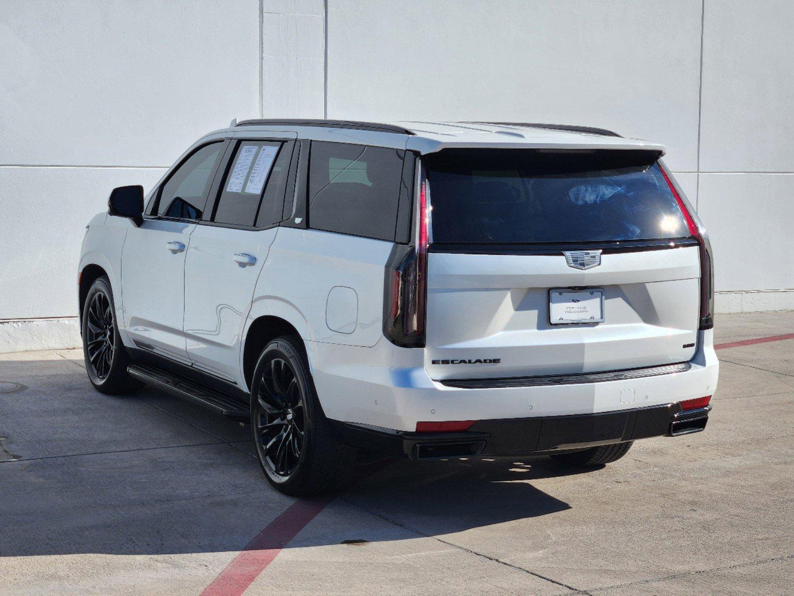 2022 Cadillac Escalade Vehicle Photo in GRAPEVINE, TX 76051-8302