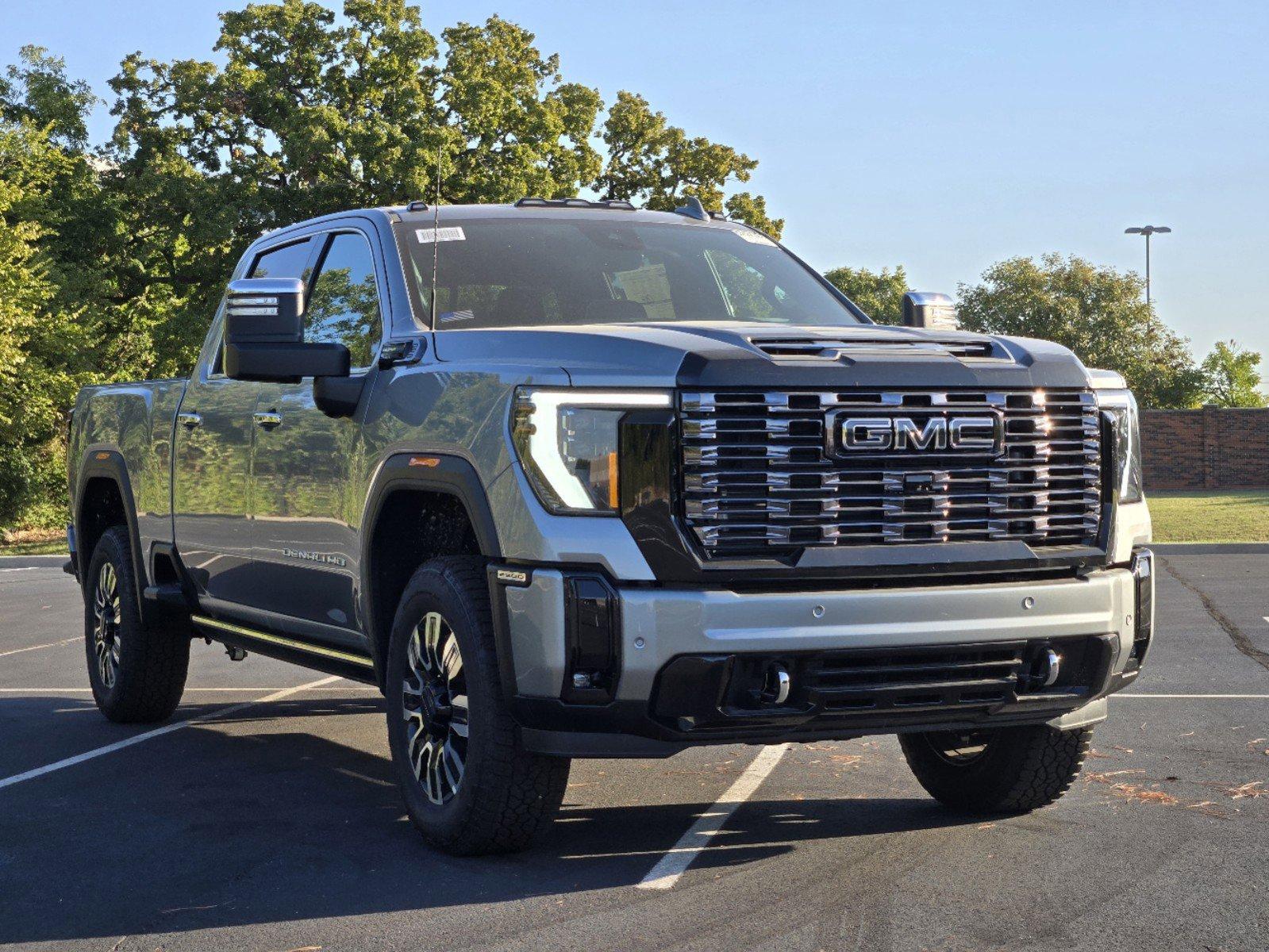 2025 GMC Sierra 2500 HD Vehicle Photo in DALLAS, TX 75209-3016