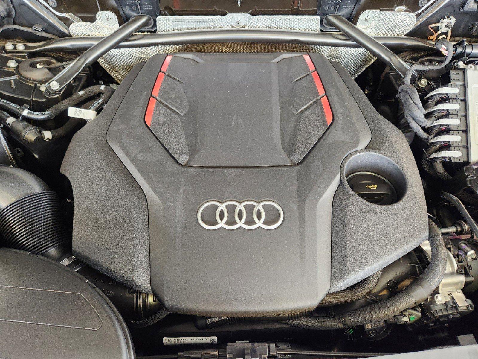 2024 Audi SQ5 Vehicle Photo in SUGAR LAND, TX 77478