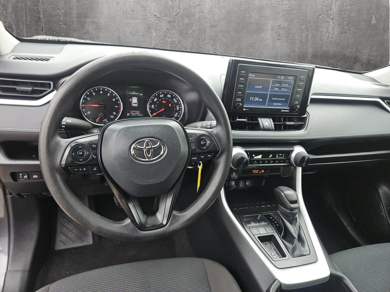 2022 Toyota RAV4 Vehicle Photo in NORTH RICHLAND HILLS, TX 76180-7199