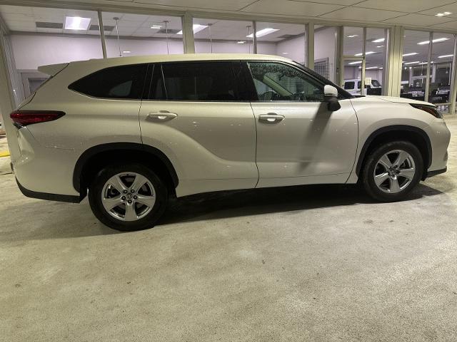 2021 Toyota Highlander Vehicle Photo in Ennis, TX 75119-5114