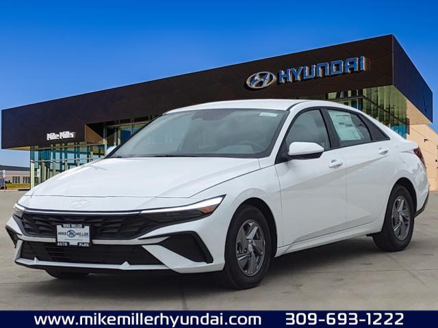 2024 Hyundai ELANTRA Vehicle Photo in Peoria, IL 61615