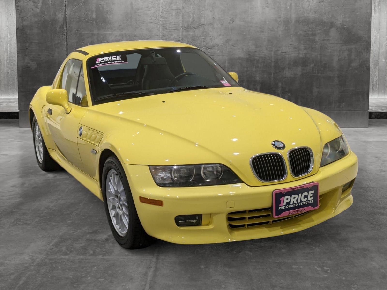 2000 BMW Z3 2.8L Vehicle Photo in Rockville, MD 20852