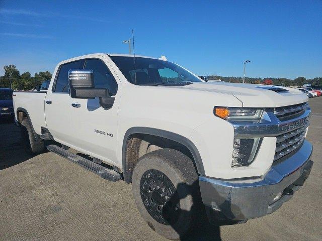 2022 Chevrolet Silverado 3500 HD Vehicle Photo in PUYALLUP, WA 98371-4149