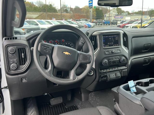 2025 Chevrolet Silverado 2500 HD Vehicle Photo in GARDNER, MA 01440-3110