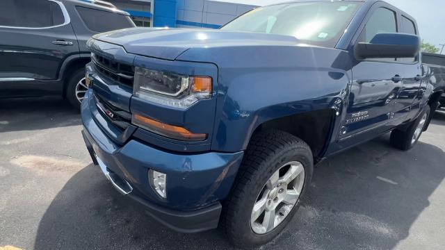 2017 Chevrolet Silverado 1500 Vehicle Photo in MASSENA, NY 13662-2255