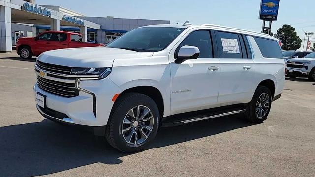 2024 Chevrolet Suburban Vehicle Photo in MIDLAND, TX 79703-7718