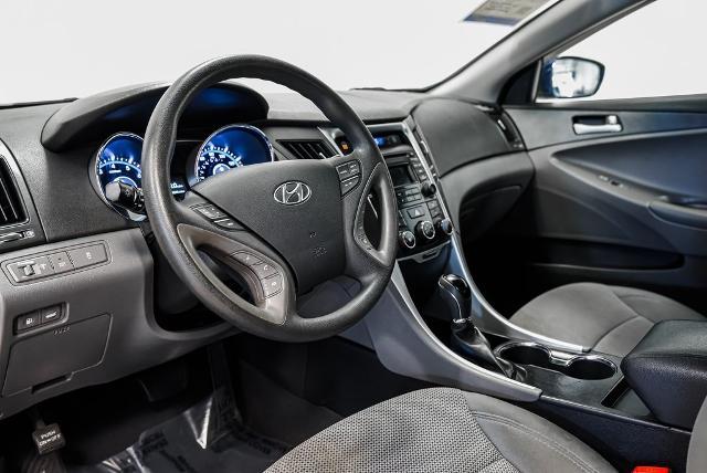 2014 Hyundai SONATA Vehicle Photo in Akron, OH 44312