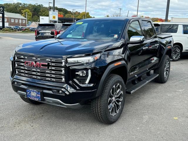 2024 GMC Canyon Vehicle Photo in LOWELL, MA 01852-4336