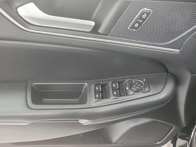 2020 Ford Edge Vehicle Photo in Neenah, WI 54956