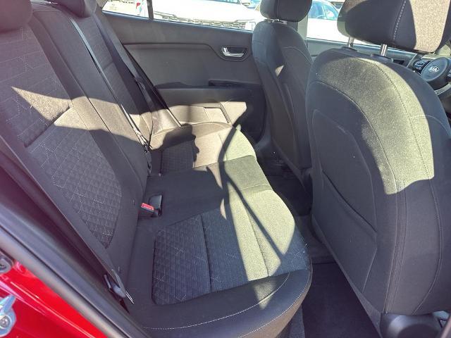 2020 Kia Rio 5-Door Vehicle Photo in Canton, MI 48188