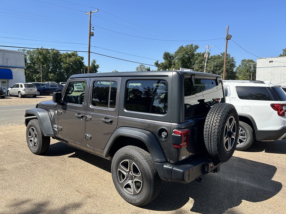 Used 2021 Jeep Wrangler Unlimited Sport S with VIN 1C4HJXDNXMW577314 for sale in Magnolia, AR