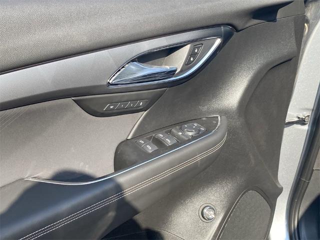 2024 Buick Envision Vehicle Photo in GOODYEAR, AZ 85338-1310