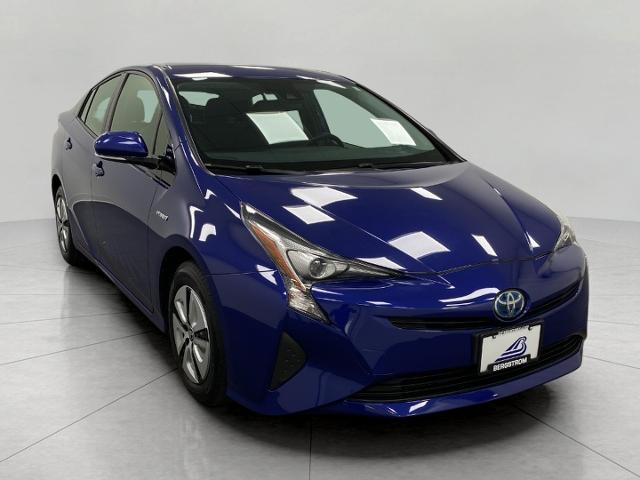 2017 Toyota Prius Vehicle Photo in Appleton, WI 54913