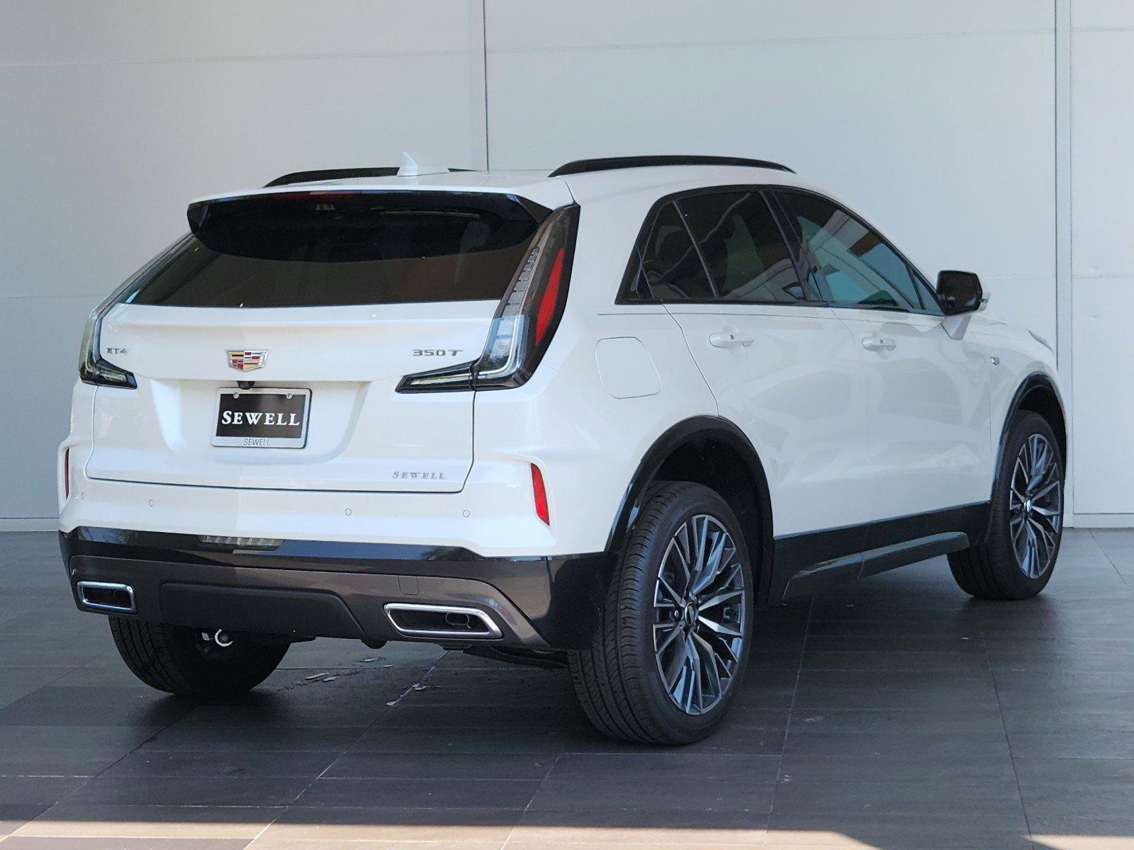 2024 Cadillac XT4 Vehicle Photo in HOUSTON, TX 77079-1502